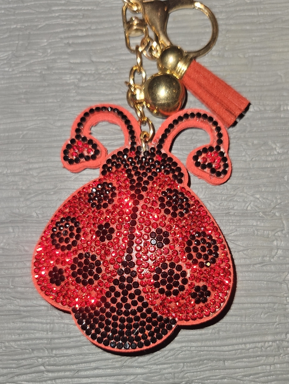 Winged Animal Keychains - Picture 3 of 10